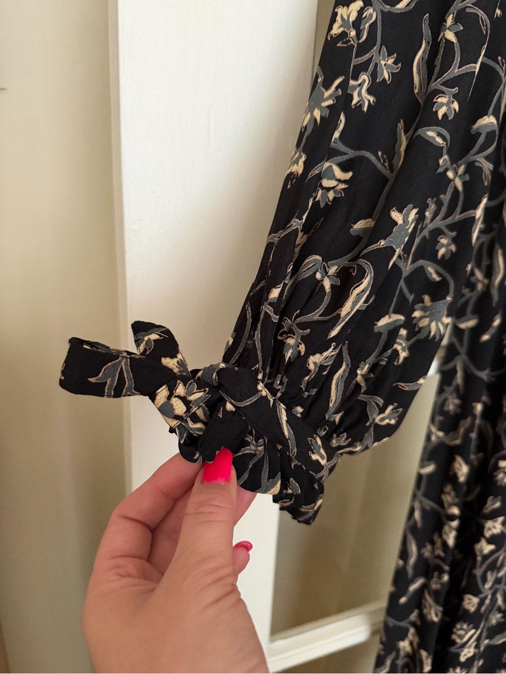 Doen Black Floral Wrap Dress with Cream & Gray Detail - Picture 6 of 7